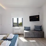 Empire With Magical Sea View וילה חאניה