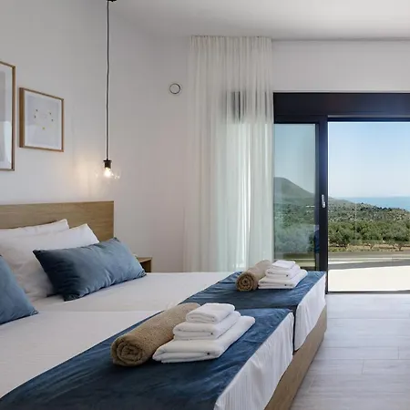 Villa Empire With Magical Sea View *