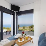别墅 Empire With Magical Sea View 干尼亞