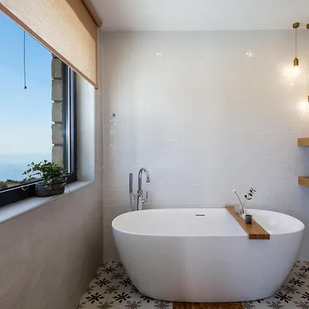 Empire With Magical Sea View *