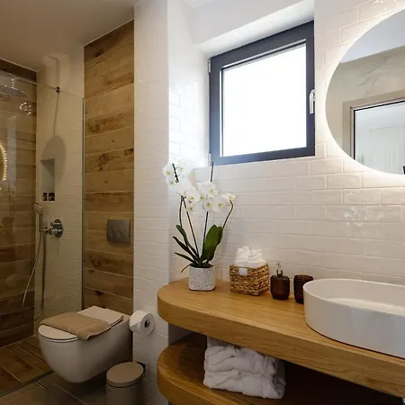 Empire With Magical Sea View