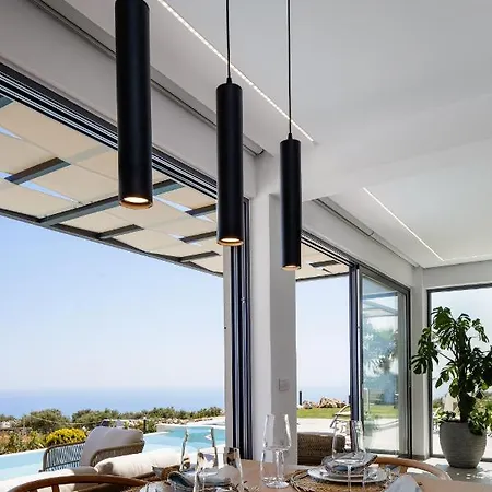 Villa Empire With Magical Sea View *