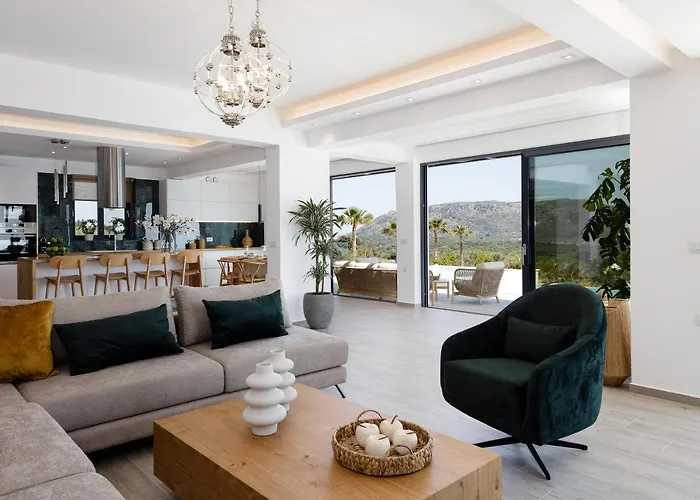 Empire With Magical Sea View 빌라 *