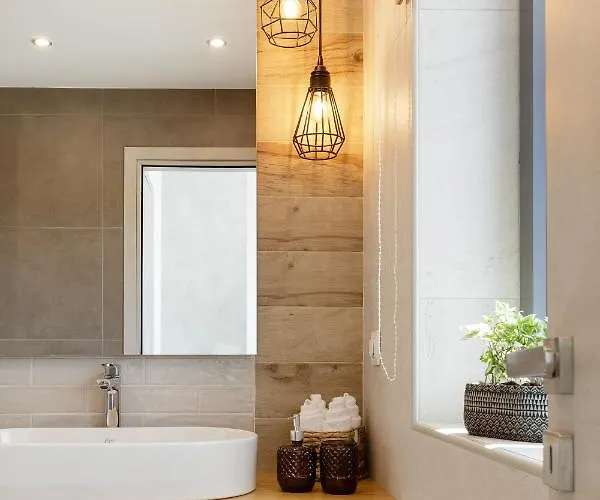 ヴィラ Empire With Magical Sea View *